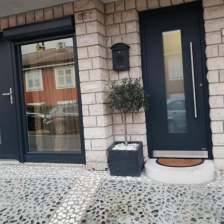 La Vita Urbana Koper Bagian luar foto
