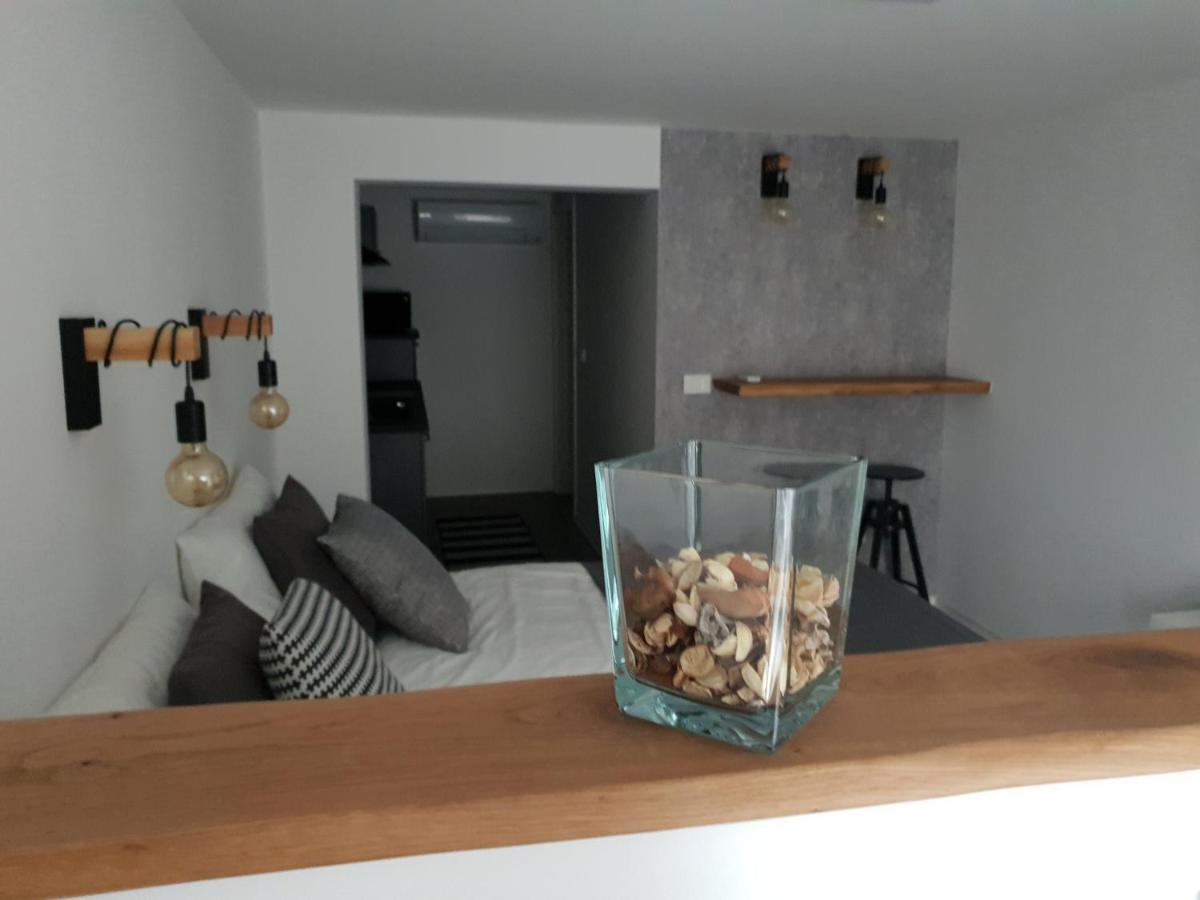La Vita Urbana Koper Bagian luar foto